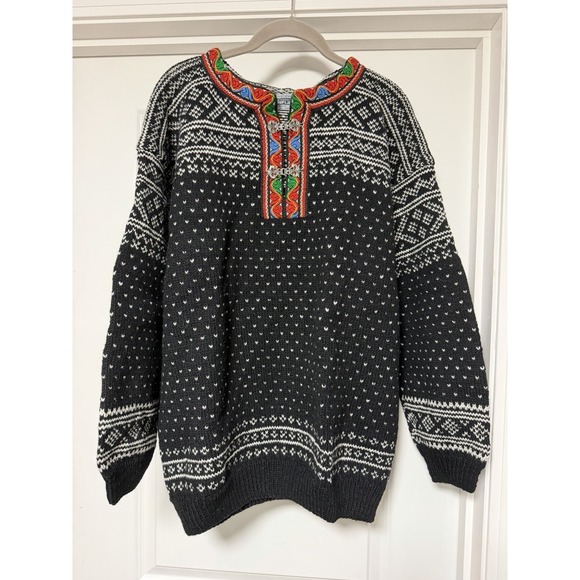 Styleworks Sweaters - Husfliden, traditional Norwegian wool sweater, Setesdal Style, Medium